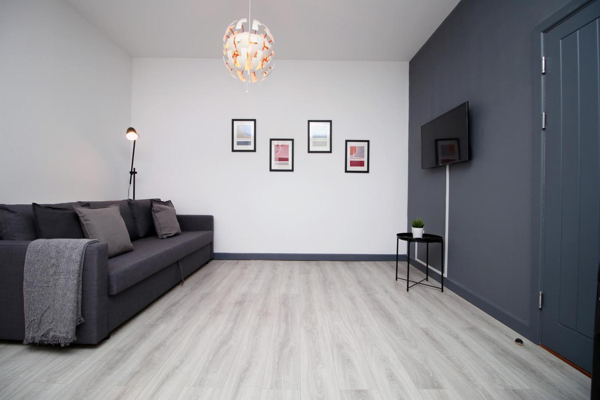 Fully Equipped Kitchen, Parking, City Centre Swansea Bagian luar foto