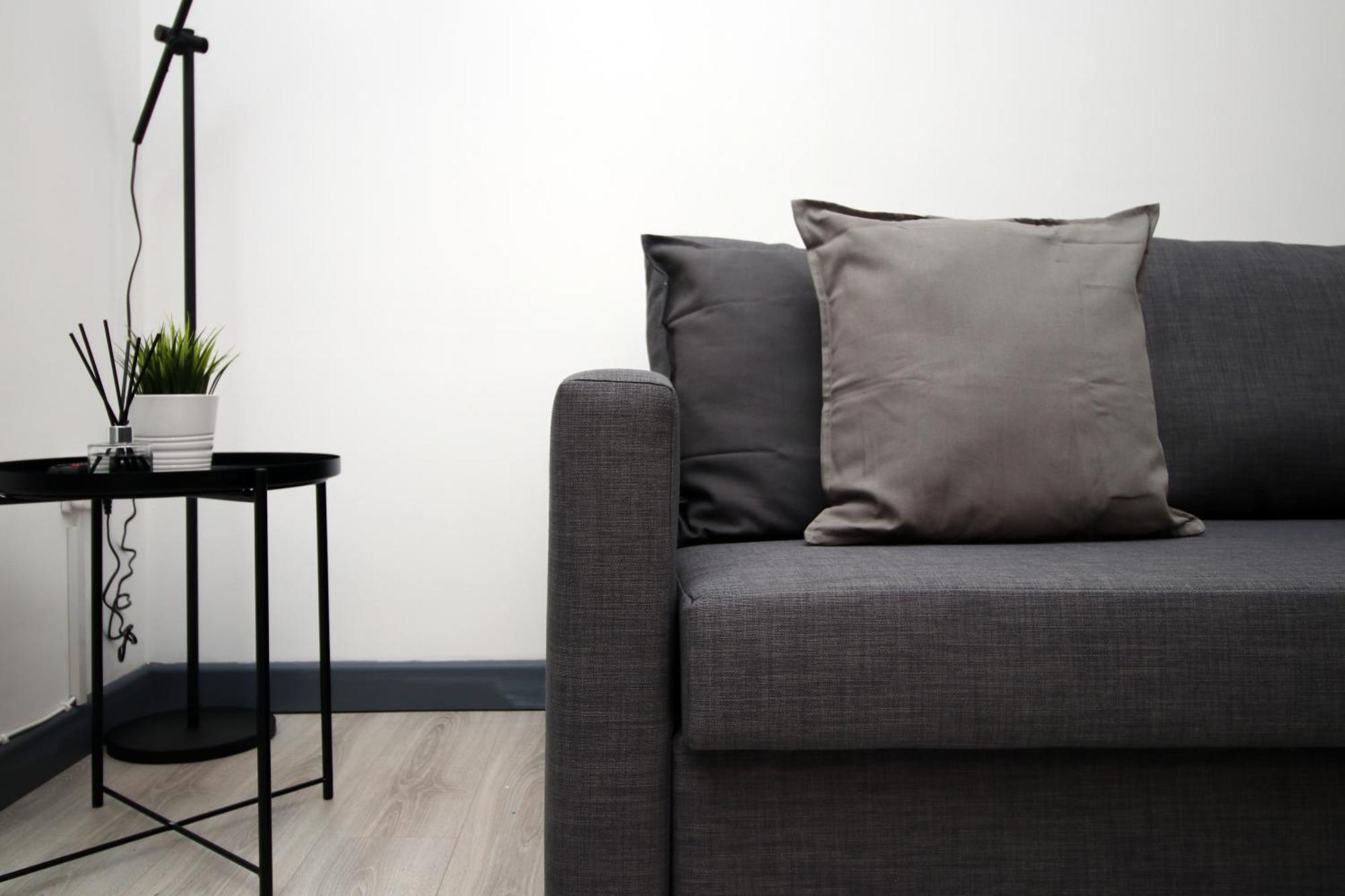 Fully Equipped Kitchen, Parking, City Centre Swansea Bagian luar foto